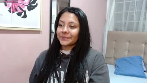 valevicious online show from December 2024 07:00:02 PM