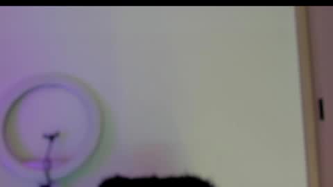 Snapshot of valezny69 chatting on May 2026 04:45:01 PM Valezny V online show from May 2026 04:45:01 PM