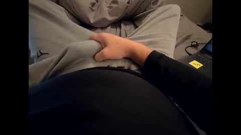 Snapshot of valhal2020 chatting on November 2025 01:48:02 AM Valhal online show from November 2025 01:48:02 AM