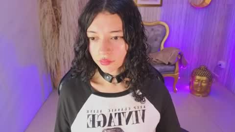 Valkiria  online show from April 2026 01:04:01 PM