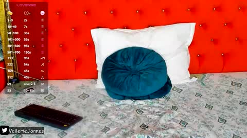 Valerie Val V online show from February 2026 07:57:02 AM