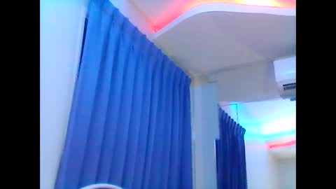 ValleriWind online show from January 2025 11:43:02 PM