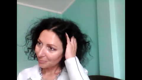 ValleriWind online show from March 2025 02:04:02 AM