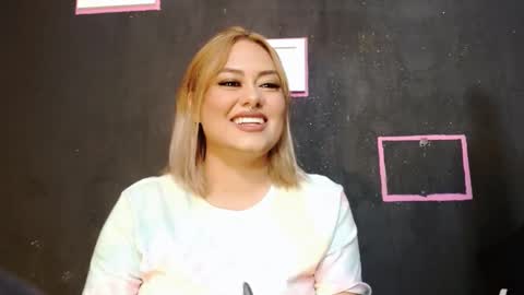 Valerie online show from February 2025 09:13:01 PM