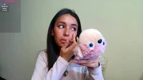 Taty independent account online show from December 2025 08:25:02 PM