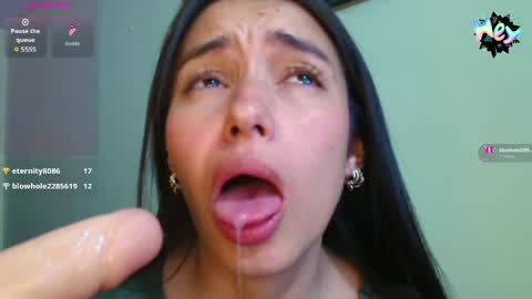Snapshot of vallery_evanss chatting on May 2026 02:20:02 AM Taty independent account online show from May 2026 02:20:02 AM