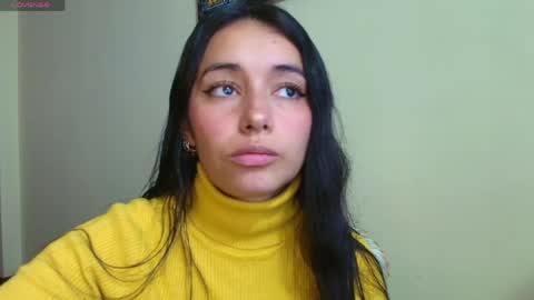 Snapshot of vallery_evanss chatting on May 2026 08:10:02 PM Taty independent account online show from May 2026 08:10:02 PM