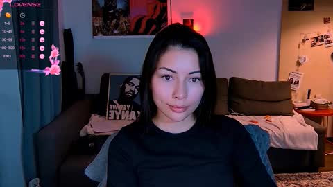 Little Devil online show from November 2025 03:23:02 PM