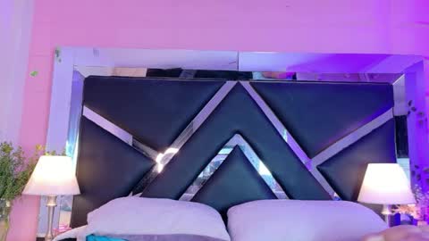 Snapshot of valrery_roussex chatting on May 2026 07:12:01 PM Valery online show from May 2026 07:12:01 PM