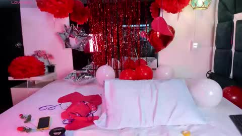 valtira nova online show from February 2026 07:54:02 PM