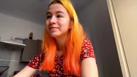 Snapshot of valtopi chatting on February 2026 06:55:02 AM Emily online show from February 2026 06:55:02 AM