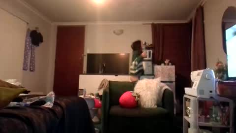 ValvettGreen online show from October 2025 12:19:02 PM