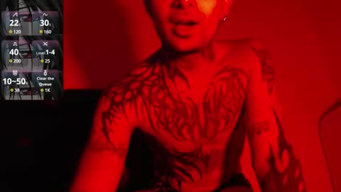 david guzman i model independenthelp me with a thumbs up online show from February 2025 07:49:01 AM