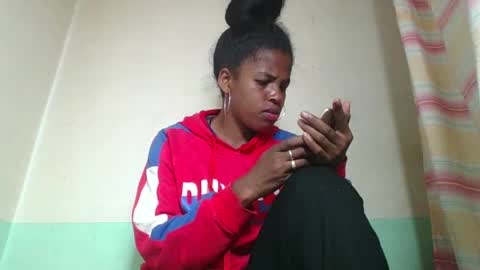 Snapshot of vanafiry chatting on January 2025 06:38:01 PM vanafiry online show from January 2025 06:38:01 PM