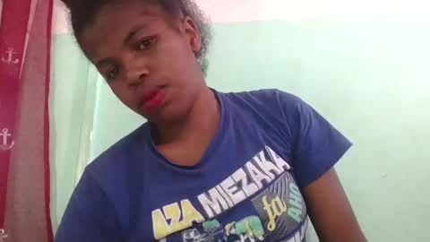 Snapshot of vanafiry chatting on January 2025 04:02:01 AM vanafiry online show from January 2025 04:02:01 AM