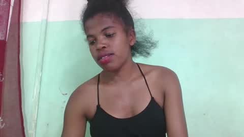 Snapshot of vanafiry chatting on January 2025 02:03:02 PM vanafiry online show from January 2025 02:03:02 PM