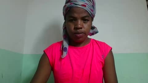 Snapshot of vanafiry chatting on February 2025 04:19:02 AM vanafiry online show from February 2025 04:19:02 AM