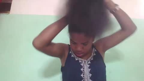 Snapshot of vanafiry chatting on February 2025 04:50:02 AM vanafiry online show from February 2025 04:50:02 AM