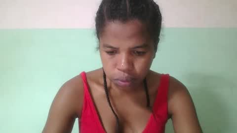 Snapshot of vanafiry chatting on February 2025 04:05:02 AM vanafiry online show from February 2025 04:05:02 AM