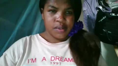 Snapshot of vanafiry chatting on November 2025 05:17:02 AM vanafiry online show from November 2025 05:17:02 AM