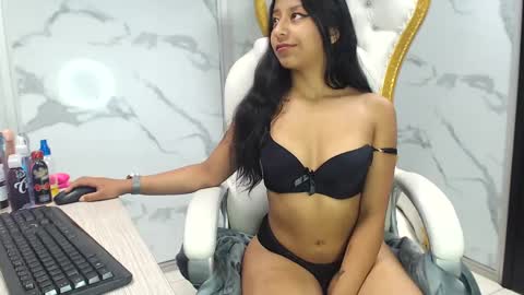 Vane online show from January 2025 06:06:02 AM