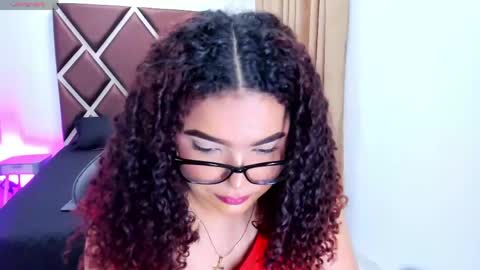 Vanesa  online show from May 2026 11:19:01 AM