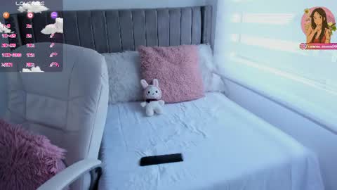 Snapshot of vanesa_moon_ chatting on July 2026 10:49:02 PM vanesa_moon_ online show from July 2026 10:49:02 PM