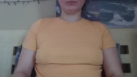 Snapshot of vanesajewel chatting on February 2025 08:05:01 AM VanesaJewel online show from February 2025 08:05:01 AM