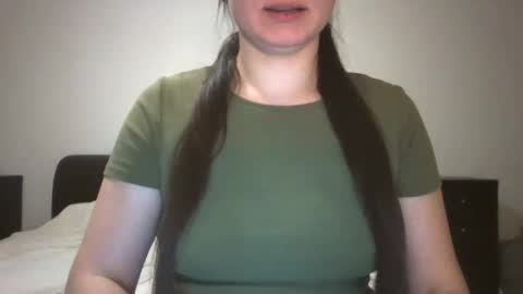 Snapshot of vanesajewel chatting on February 2025 05:50:01 PM VanesaJewel online show from February 2025 05:50:01 PM