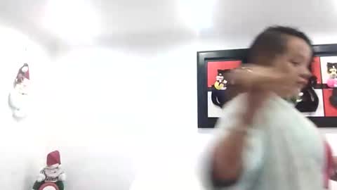 vanessa and samantha online show from December 2025 11:47:01 AM