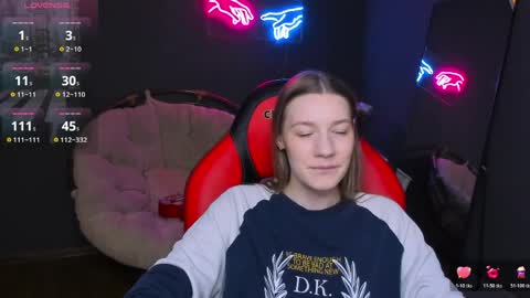 Vanessa online show from April 2026 04:16:01 PM