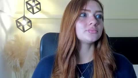 Snapshot of vanessa_foxyy chatting on May 2026 03:09:01 PM vanessa_foxyy online show from May 2026 03:09:01 PM