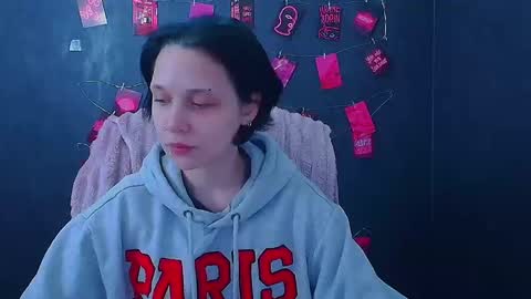 Snapshot of vanessa_lissme chatting on May 2026 11:17:01 AM Vanessa online show from May 2026 11:17:01 AM