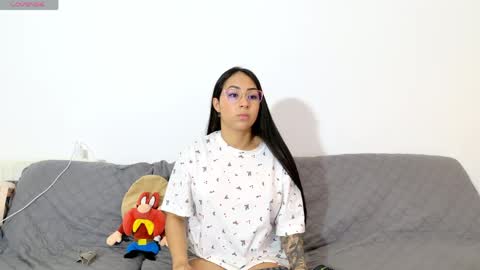 Snapshot of vanessaadol chatting on May 2026 09:49:01 AM vanessaadol online show from May 2026 09:49:01 AM
