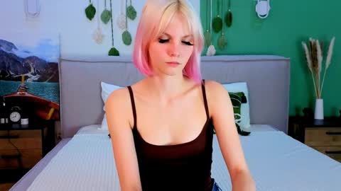 Vanessa online show from March 2026 03:39:02 PM