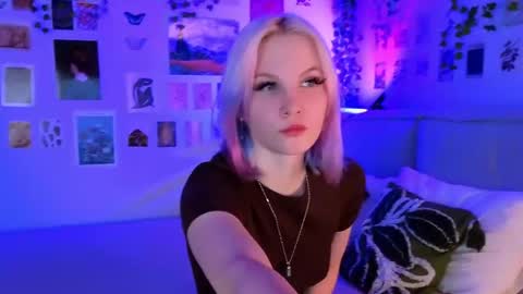 Snapshot of vanessaaustin chatting on May 2026 03:19:02 PM Vanessa online show from May 2026 03:19:02 PM