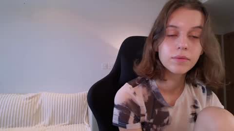 Snapshot of vanessabayer chatting on December 2024 01:19:01 AM vanessa online show from December 2024 01:19:01 AM