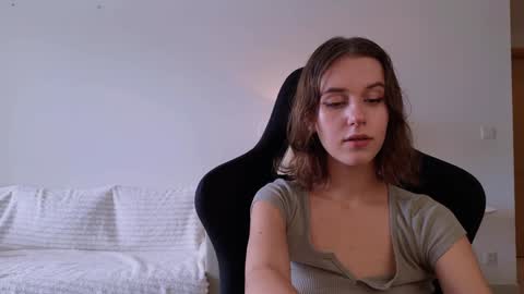 Snapshot of vanessabayer chatting on December 2024 05:01:01 AM vanessa online show from December 2024 05:01:01 AM