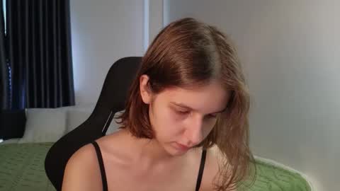 Snapshot of vanessabayer chatting on September 2025 05:52:02 AM vanessa online show from September 2025 05:52:02 AM