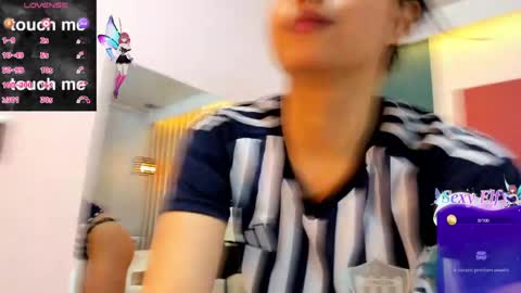 Snapshot of vanessadoofenshmirtz chatting on April 2026 12:17:02 PM Mrs Doofenshmirtz online show from April 2026 12:17:02 PM