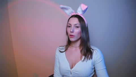 Snapshot of vanessakim_ chatting on December 2024 10:02:02 PM Vanessa online show from December 2024 10:02:02 PM