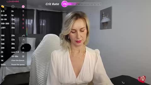 Vanessa  online show from September 2025 05:01:02 AM