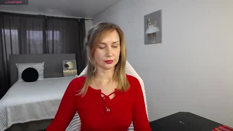 Vanessa  online show from April 2026 12:28:02 PM