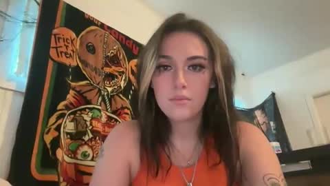 Snapshot of vanessaluvs2play chatting on October 2025 10:11:02 PM vanessaluvs2play online show from October 2025 10:11:02 PM