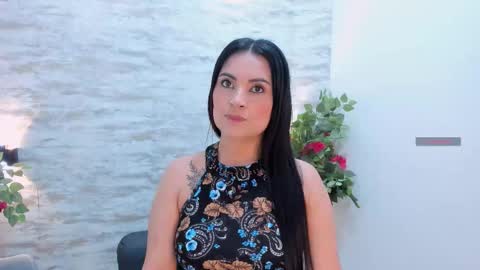 vanessamirren online show from October 2025 11:22:02 AM