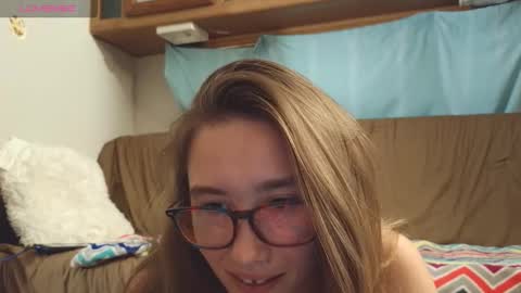 Vanessa Rose online show from October 2025 10:25:02 PM