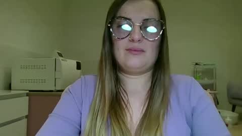 Vanessa online show from January 2026 07:16:01 PM