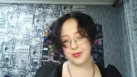 vanessashadow online show from November 2025 07:02:02 PM