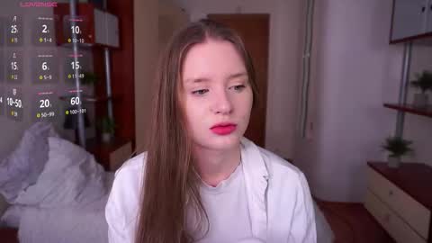 Snapshot of vanettakrupka chatting on February 2026 06:17:01 PM Luna online show from February 2026 06:17:01 PM