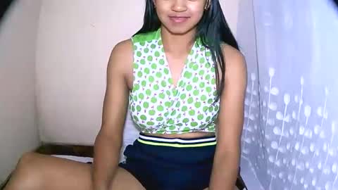 Snapshot of vanih27 chatting on April 2026 07:06:02 AM vanih27 online show from April 2026 07:06:02 AM